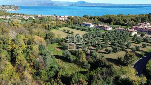 terreno in vendita a Manerba del Garda