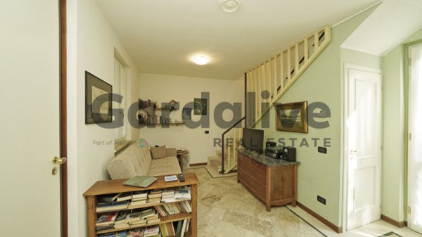 casa indipendente in vendita a Manerba del Garda