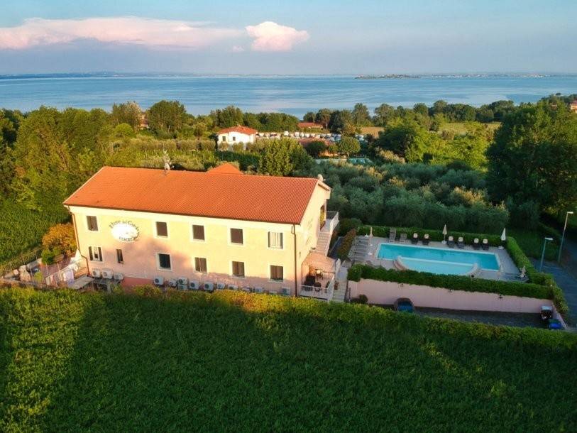 casa indipendente in vendita a Manerba del Garda in zona Gardoncino