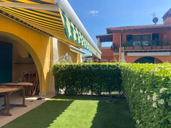 appartamento in vendita a Manerba del Garda in zona Crociale