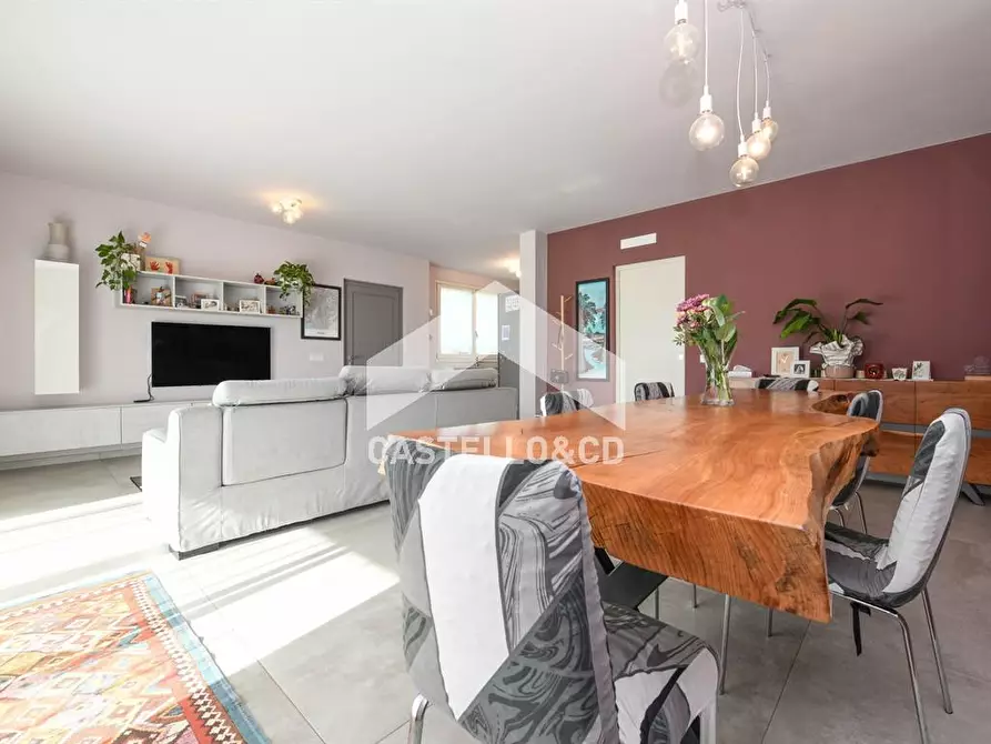 casa indipendente in vendita a Manerba del Garda