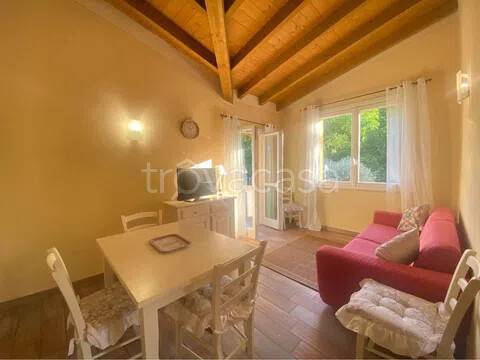 appartamento in vendita a Manerba del Garda in zona Crociale