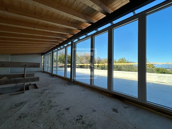 casa indipendente in vendita a Manerba del Garda