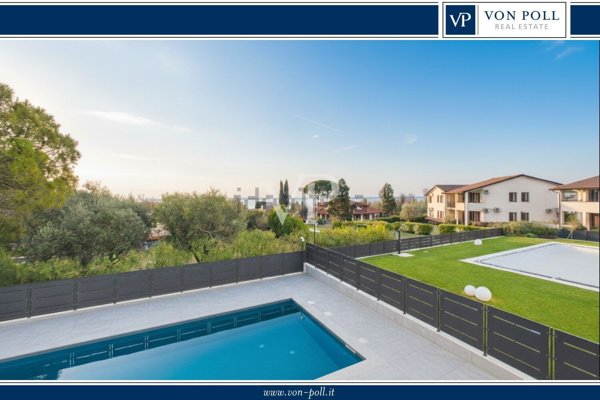 casa indipendente in vendita a Manerba del Garda