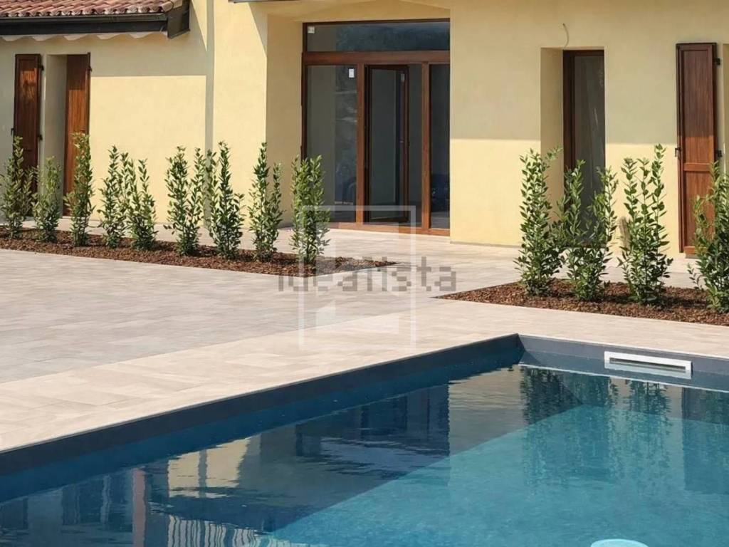 appartamento in vendita a Manerba del Garda