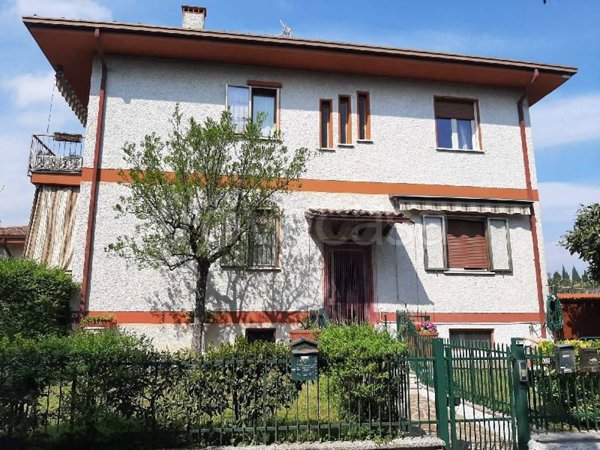 appartamento in vendita a Manerba del Garda in zona Balbiana