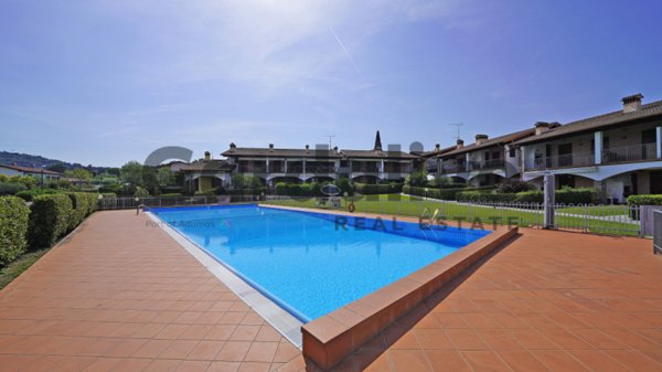 appartamento in vendita a Manerba del Garda in zona Solarolo