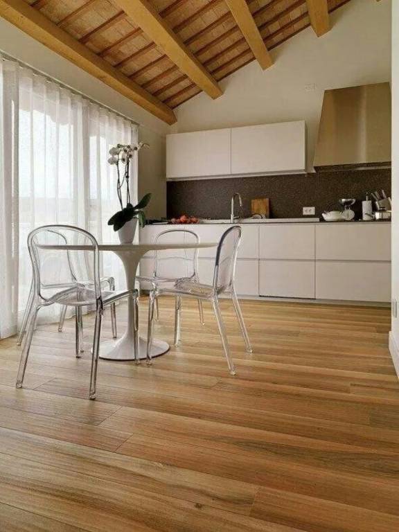 appartamento in vendita a Manerba del Garda in zona Solarolo