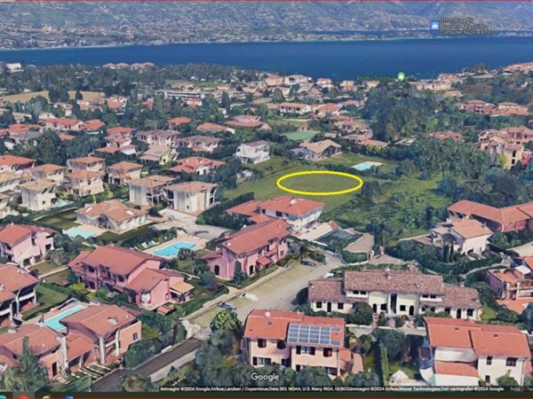 casa indipendente in vendita a Manerba del Garda