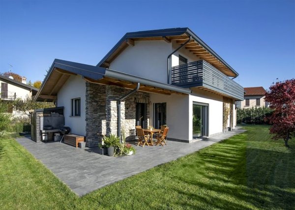 casa indipendente in vendita a Manerba del Garda