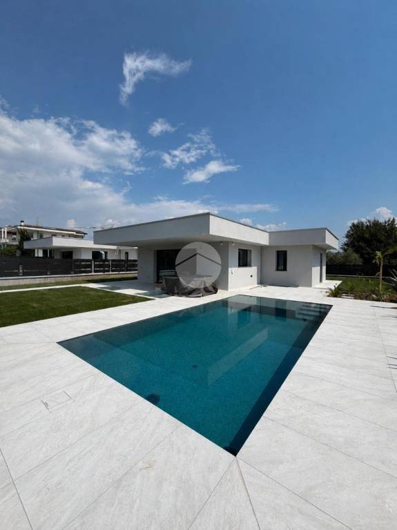 casa indipendente in vendita a Manerba del Garda in zona Montinelle