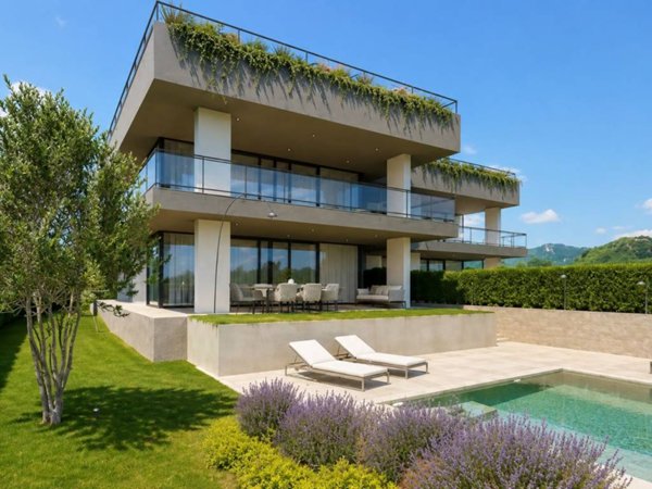 casa indipendente in vendita a Manerba del Garda