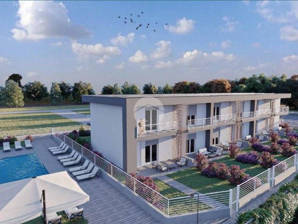 casa indipendente in vendita a Manerba del Garda in zona Crociale