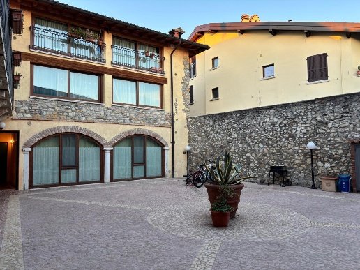 appartamento in vendita a Manerba del Garda in zona Balbiana