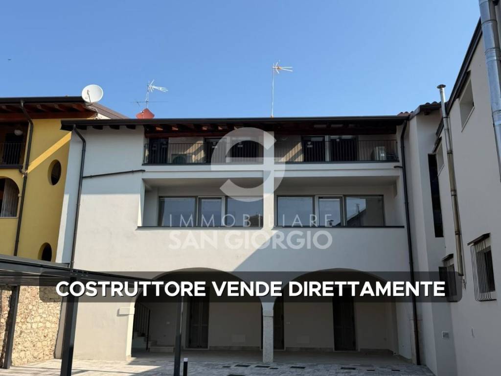 appartamento in vendita a Manerba del Garda in zona Pieve Vecchia