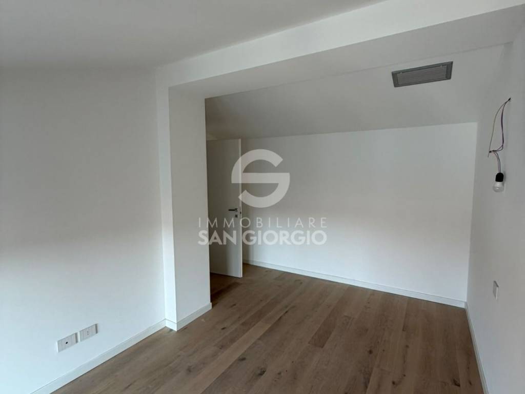 appartamento in vendita a Manerba del Garda in zona Pieve Vecchia