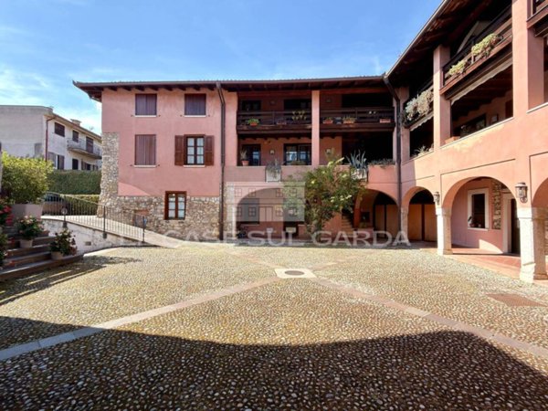 appartamento in vendita a Manerba del Garda in zona Montinelle