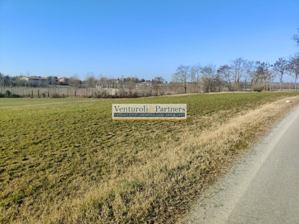 terreno in vendita a Manerba del Garda in zona Crociale
