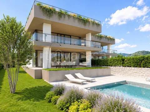 casa indipendente in vendita a Manerba del Garda in zona Solarolo