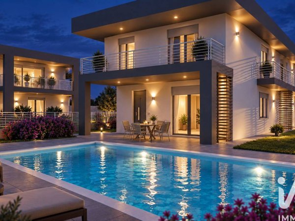 casa indipendente in vendita a Manerba del Garda in zona Crociale