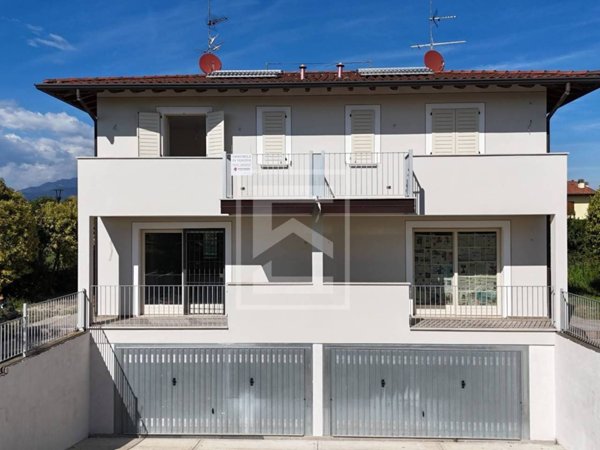 casa indipendente in vendita a Manerba del Garda