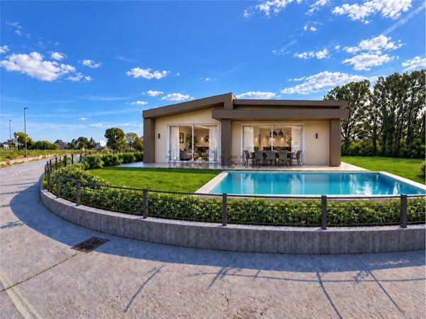 casa indipendente in vendita a Manerba del Garda in zona Crociale