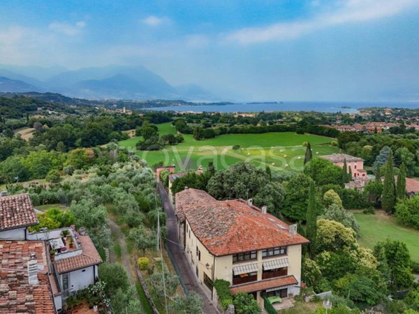 appartamento in vendita a Manerba del Garda in zona Balbiana