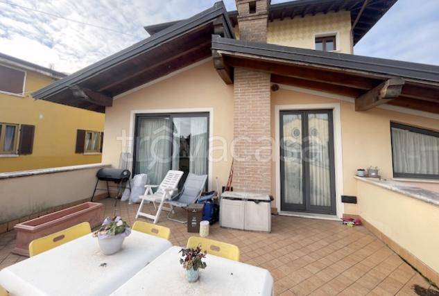 appartamento in vendita a Manerba del Garda in zona Montinelle