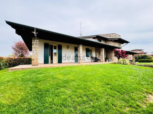 casa indipendente in vendita a Manerbio