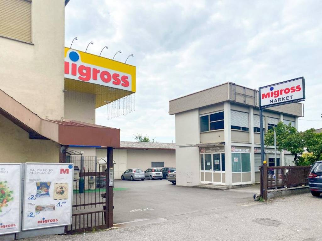 negozio in vendita a Manerbio