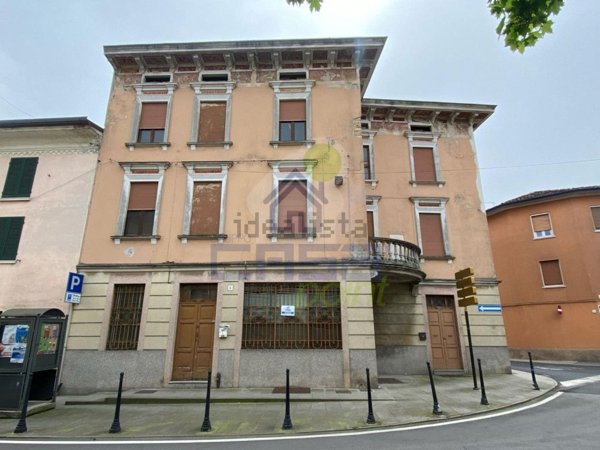 casa indipendente in vendita a Manerbio