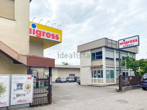 locale di sgombero in vendita a Manerbio