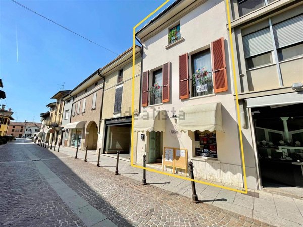 quadrivano in vendita a Manerbio
