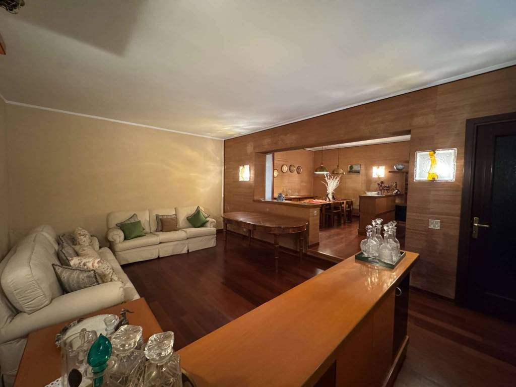 intera palazzina in vendita a Manerbio