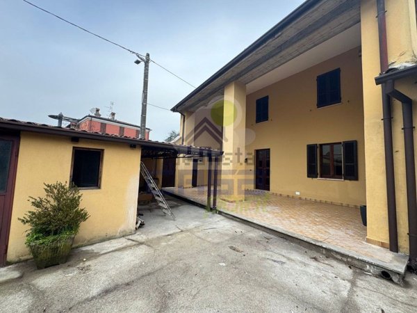 casa indipendente in vendita a Manerbio