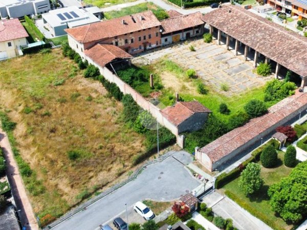 casa indipendente in vendita a Manerbio