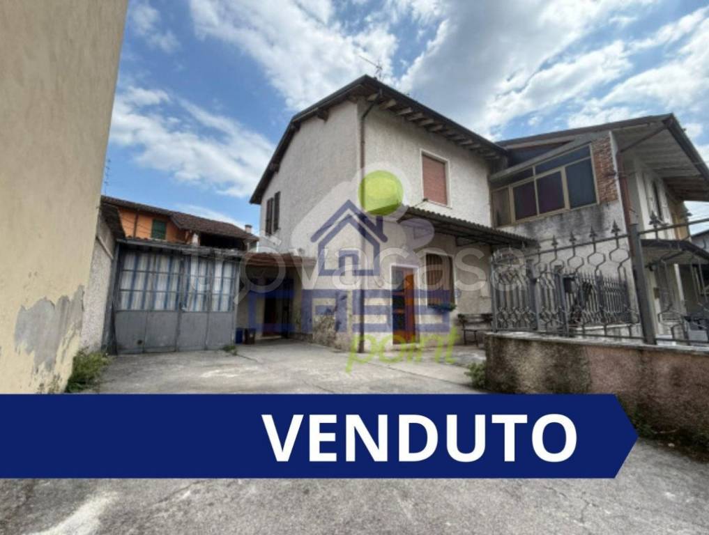 casa indipendente in vendita a Manerbio