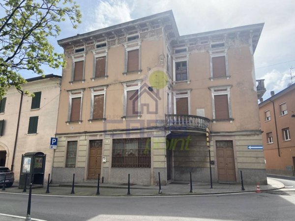 intera palazzina in vendita a Manerbio