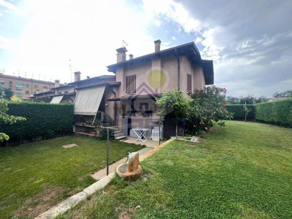 casa indipendente in vendita a Manerbio