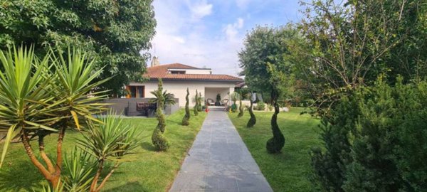 casa indipendente in vendita a Manerbio