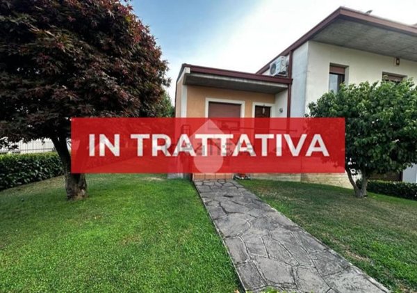 casa indipendente in vendita a Manerbio