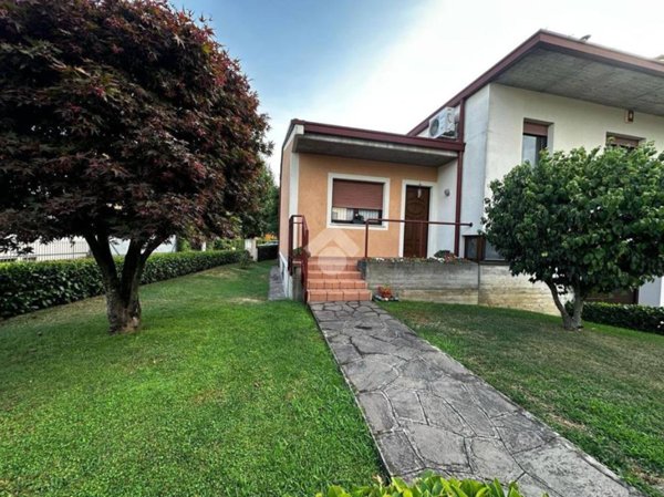 casa indipendente in vendita a Manerbio