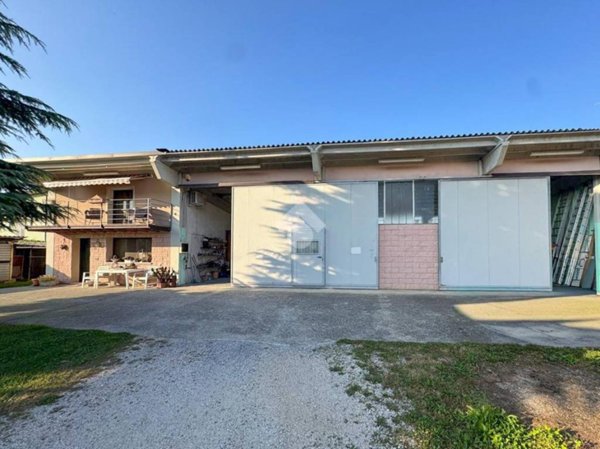 appartamento in vendita a Manerbio