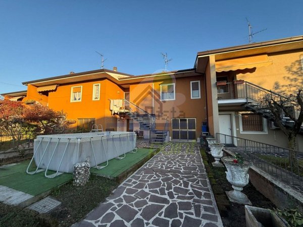 casa indipendente in vendita a Manerbio