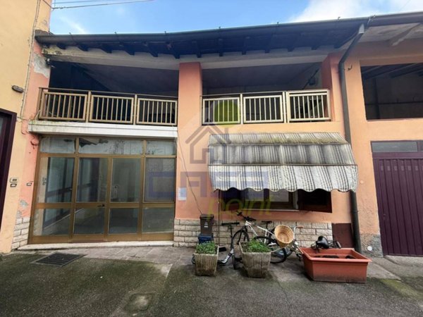 casa indipendente in vendita a Manerbio