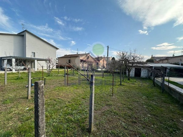 terreno edificabile in vendita a Manerbio