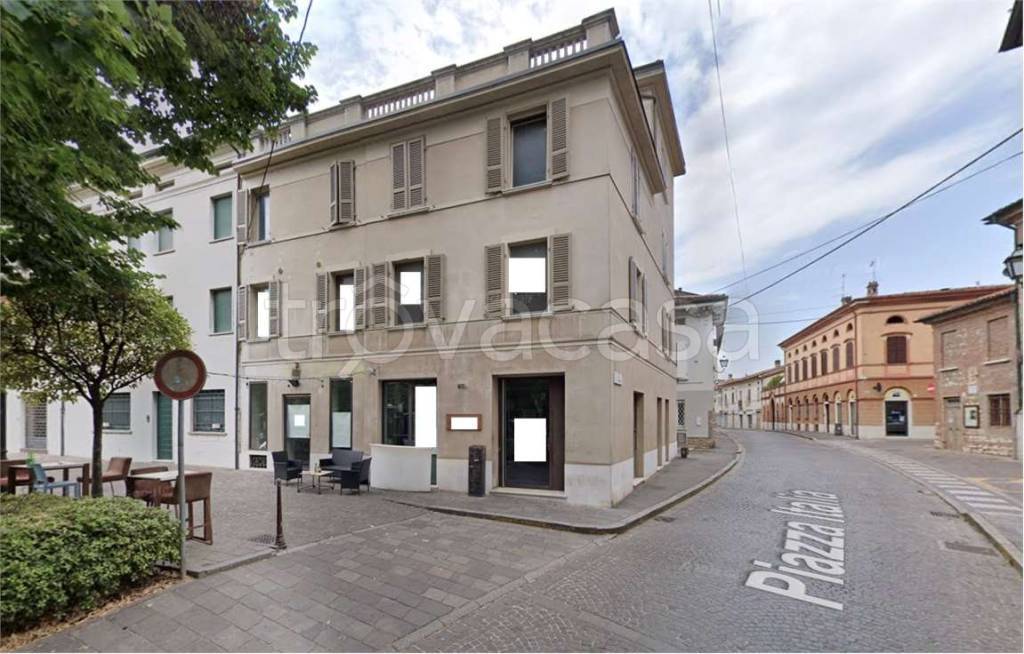 negozio in vendita a Manerbio