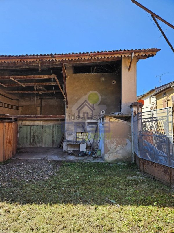 casale in vendita a Manerbio