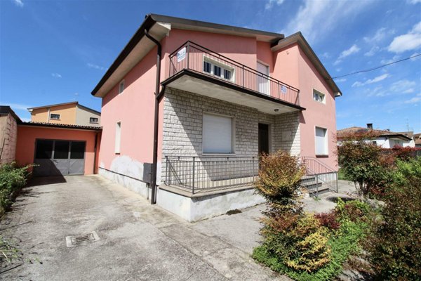 casa indipendente in vendita a Manerbio