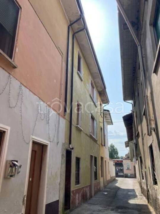 casa indipendente in vendita a Manerbio